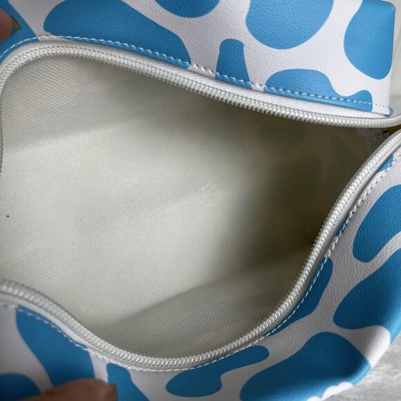 481 Cinnamoroll  Portable Handheld Organizer Cosmetic Bag - Picture 5 of 5